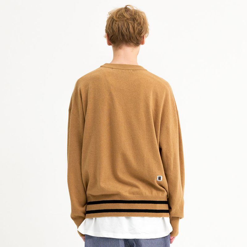 PUKING DOG KNIT SWEATER (BEIGE)