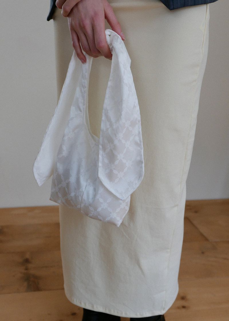 Floral Satin Jacquard Two-way Mini Bag_White