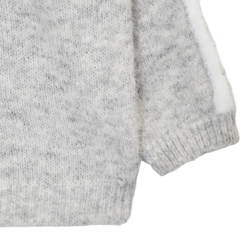 SNOWY TRIM ROUND KNIT