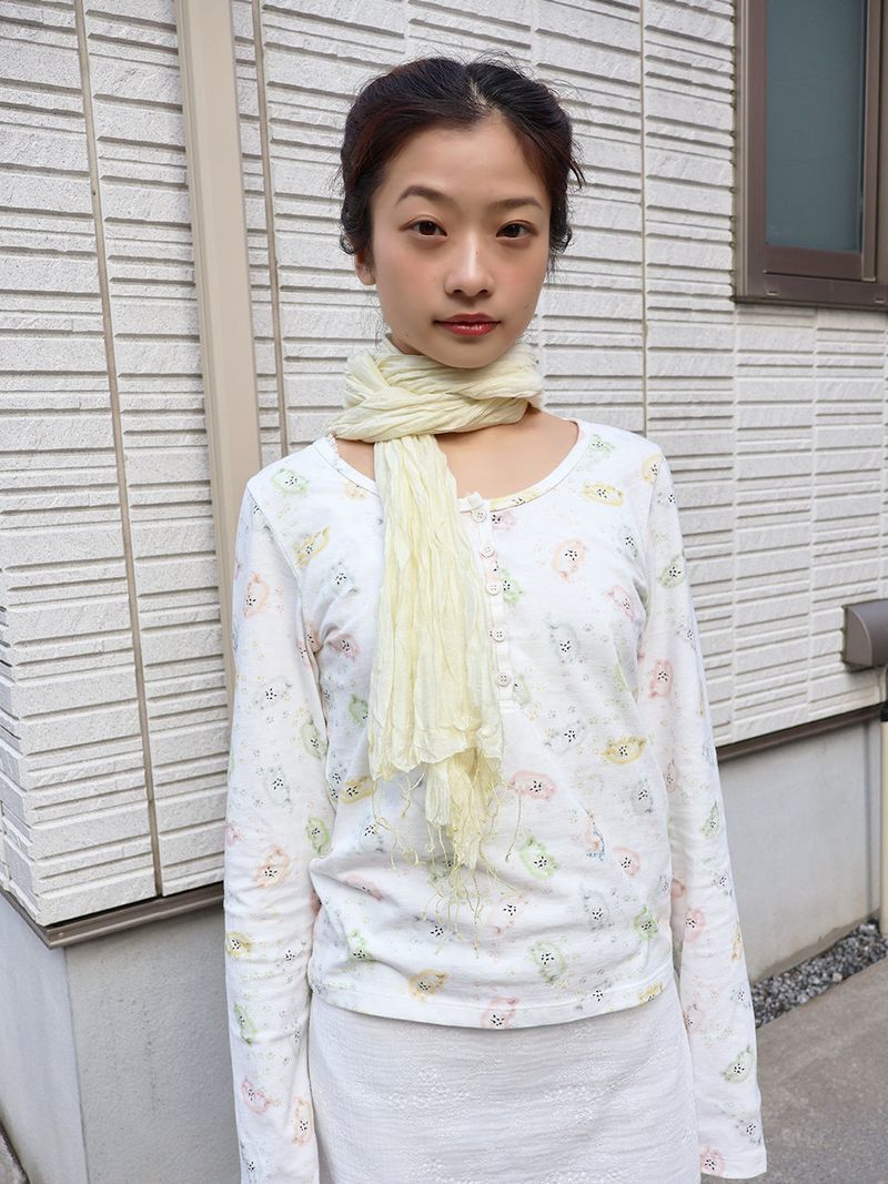 Colocynth(コロシンス)の「ソフトロングスリーブTシャツ Neco(トップス)」