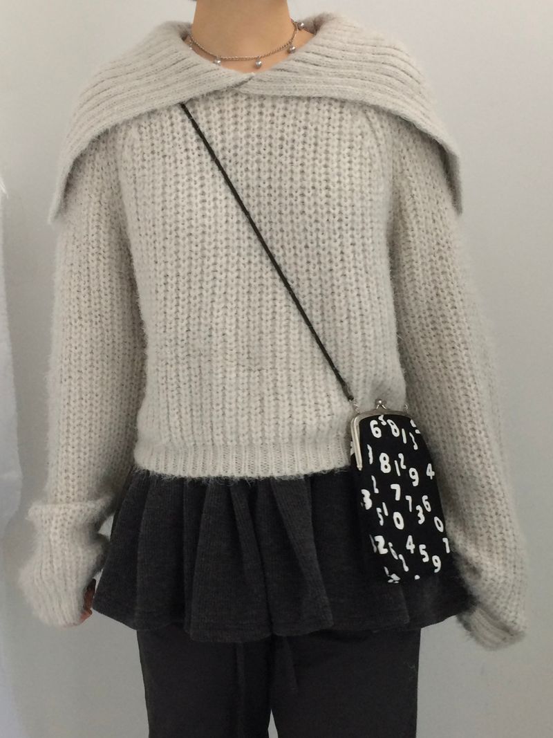Shoulder collar loose knitwear