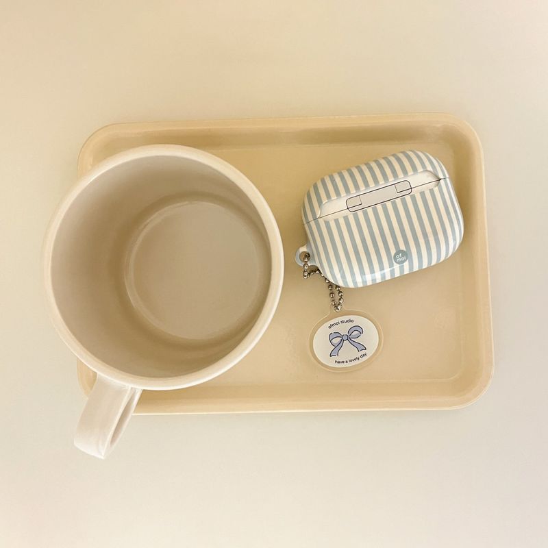 creamy blue glossy hard airpods case
