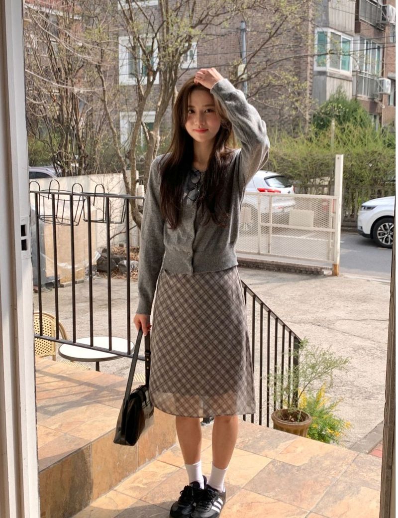 Usally V-neck cardigan