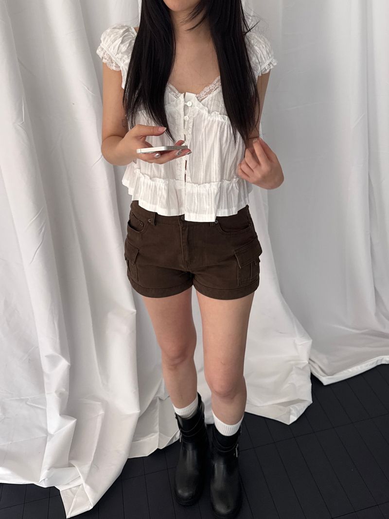 Stephen Lace-Ruffle Blouse