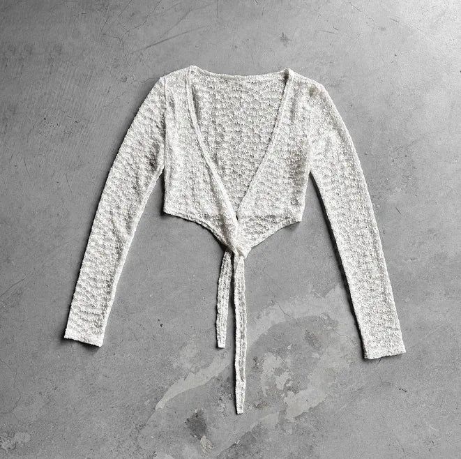 Le Can Lace Crop Cardigan