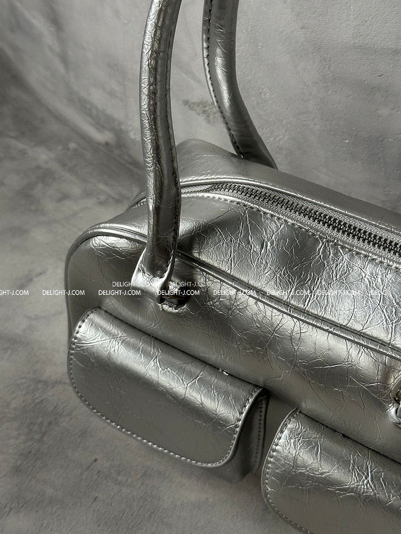 Silver Pocket Backcuckoo Shoulder Bag