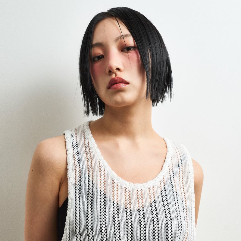 SEE-THROUGH CRAFT KNIT SLEEVELESS WHITE