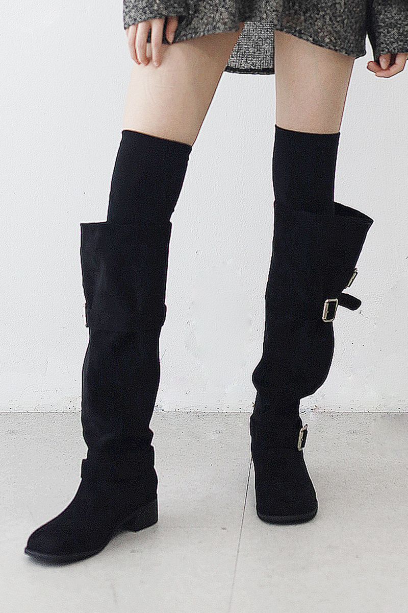 Rat Belt Suede Boots