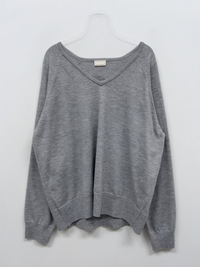 Caro V-neck Loose Fit Knit