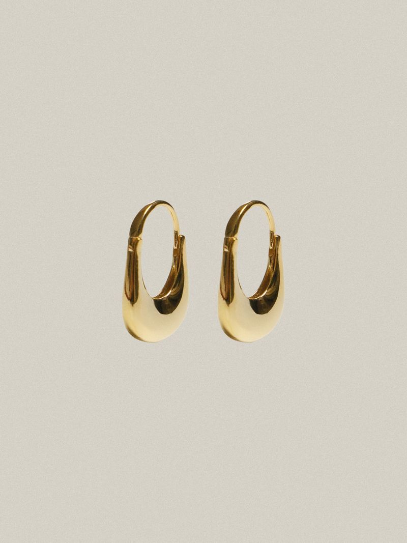 partez(パルテ)の「Drop Large Huggies Gold(Accessories)」