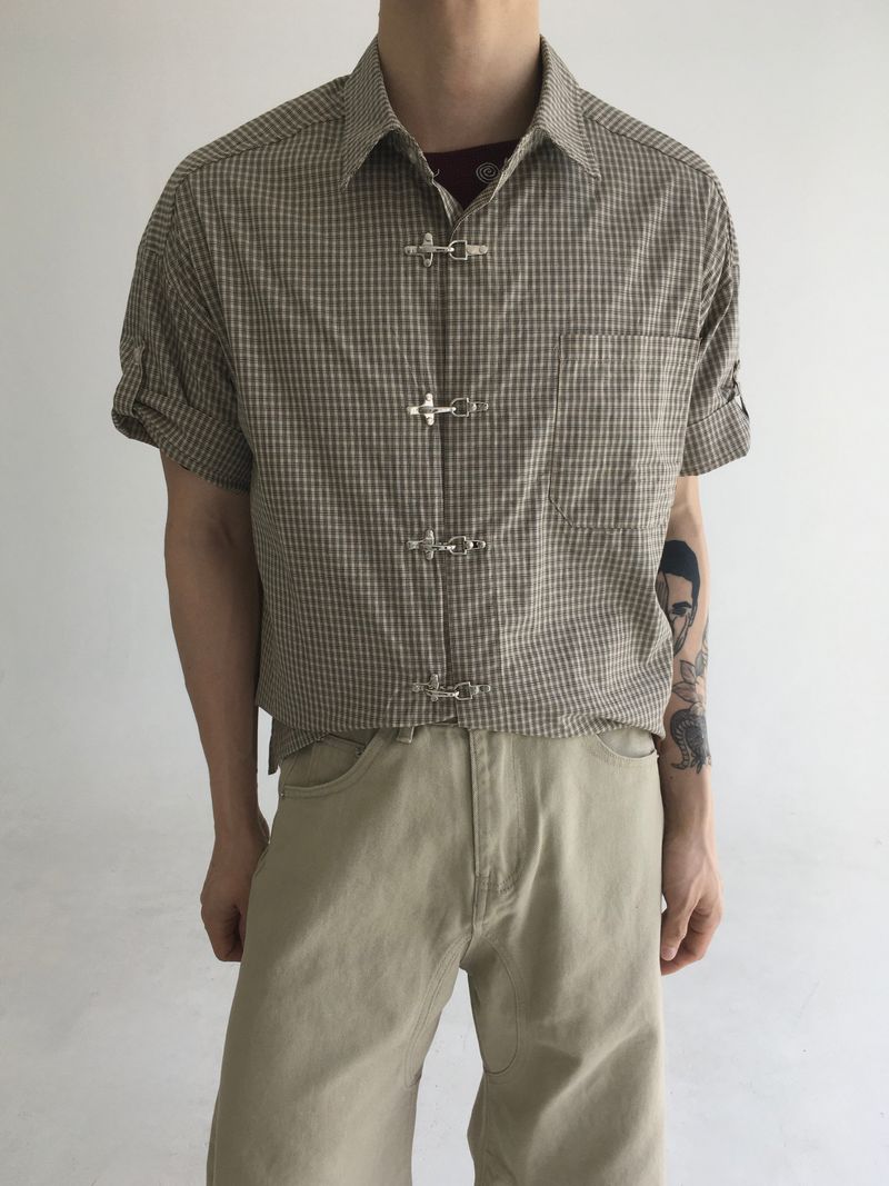 crop buckle shirt(2colors)