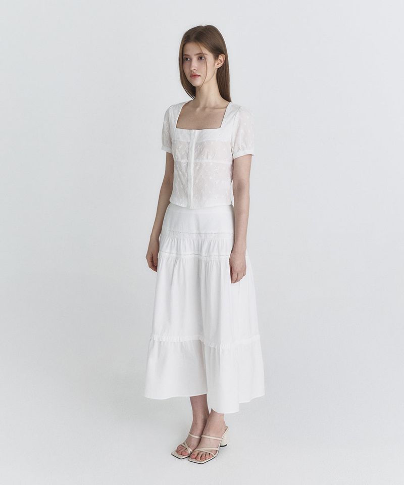 Floral square blouse (Ivory)