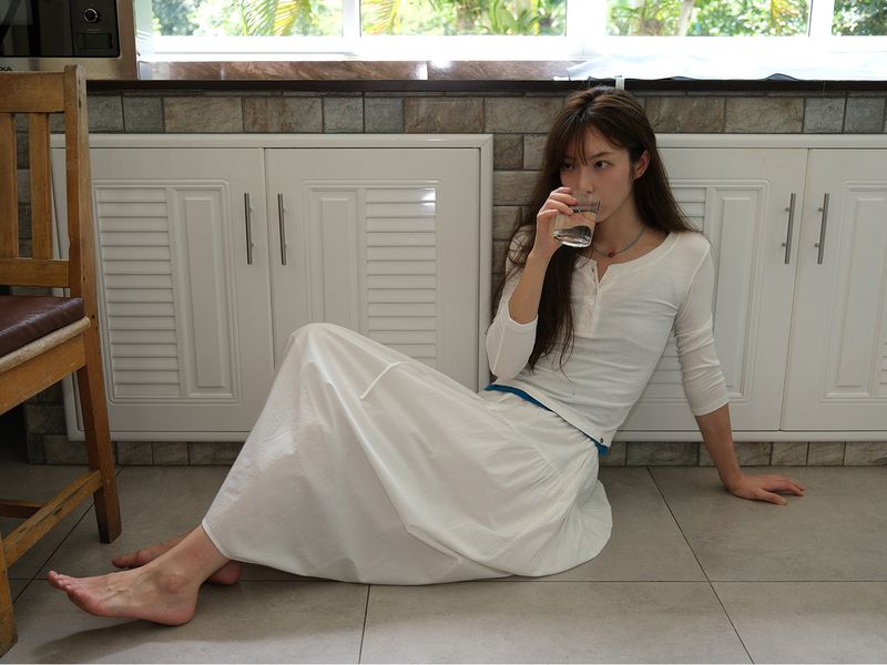 Shirring Cotton Maxi Skirt (White)