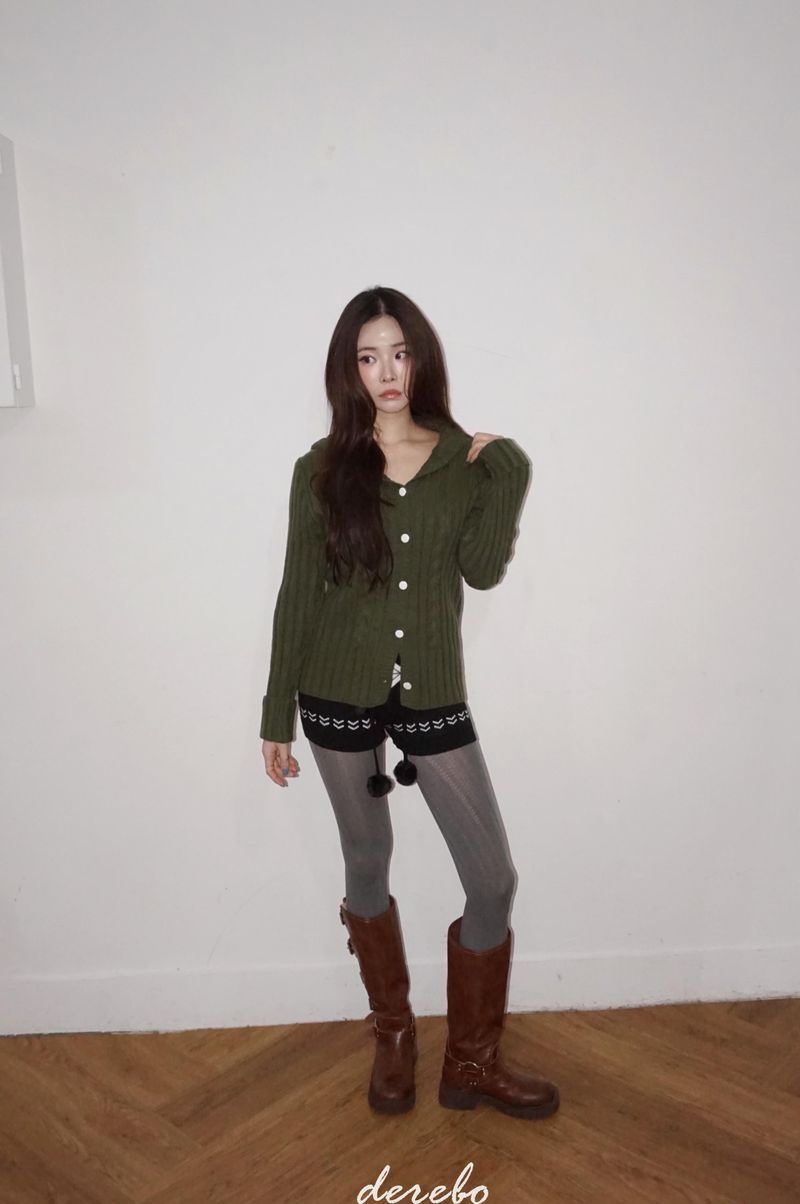 Graphic Knit Shorts