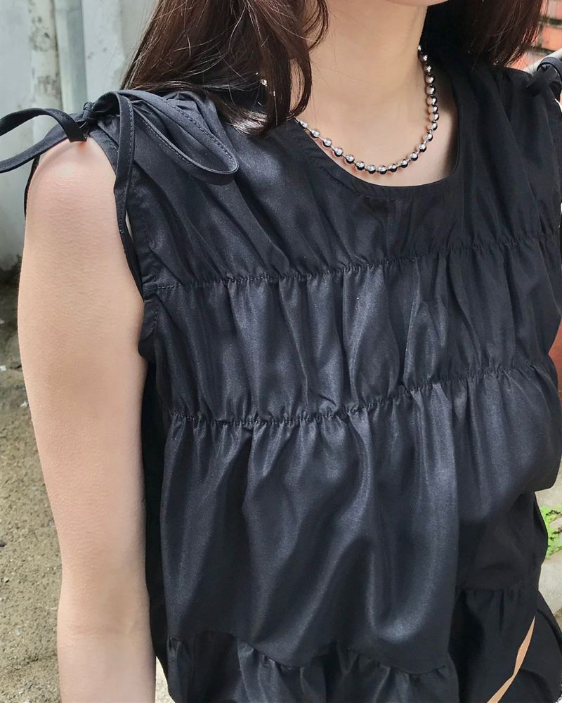 Melanie ops