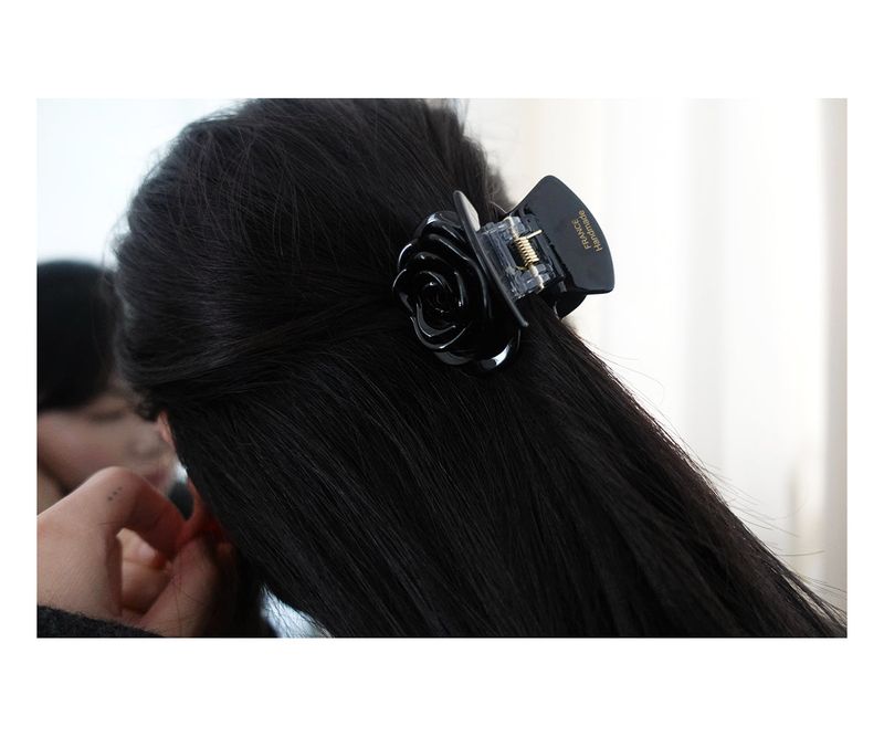 shy rose hair pin (2C)