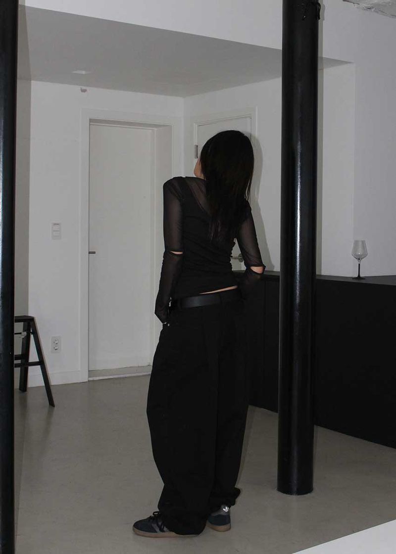 TUCK WIDE DENIM PANTS