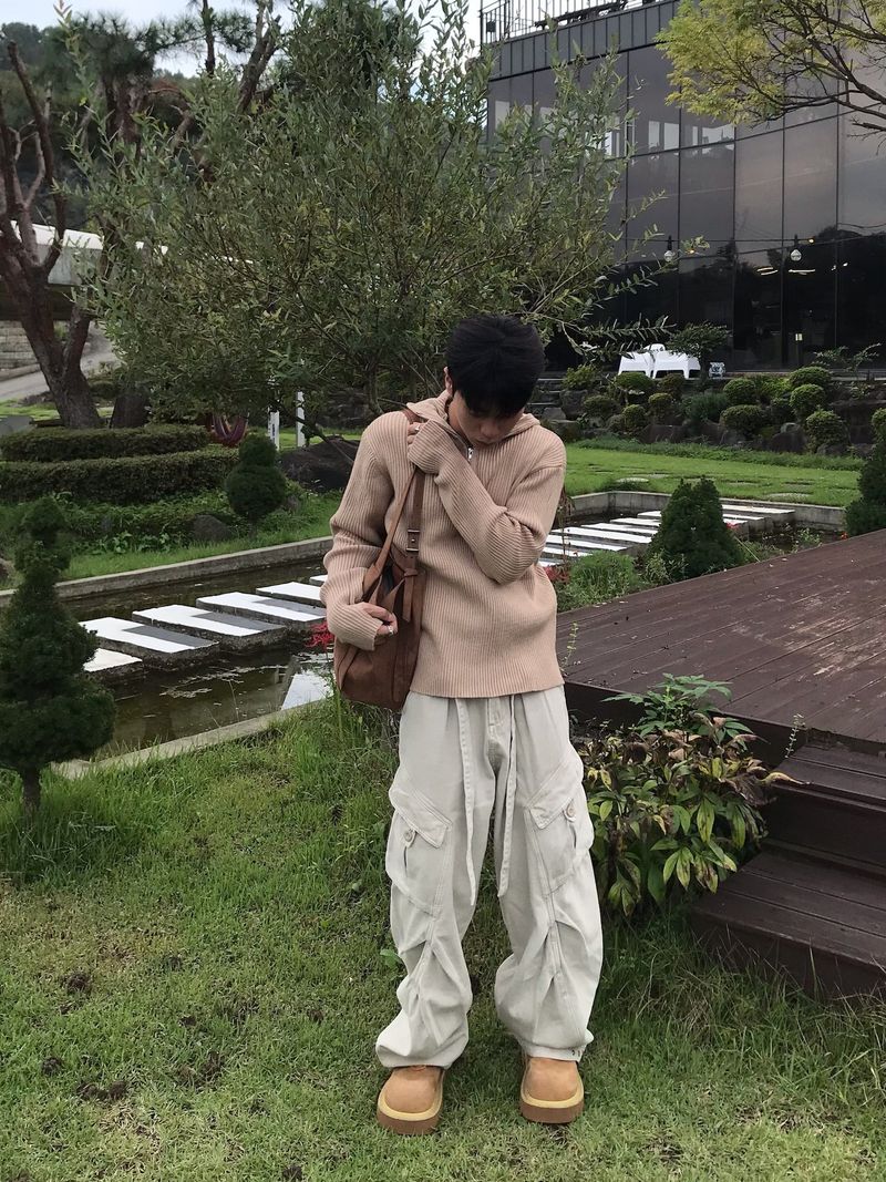 Rib Hood Half Zip-Up Knit