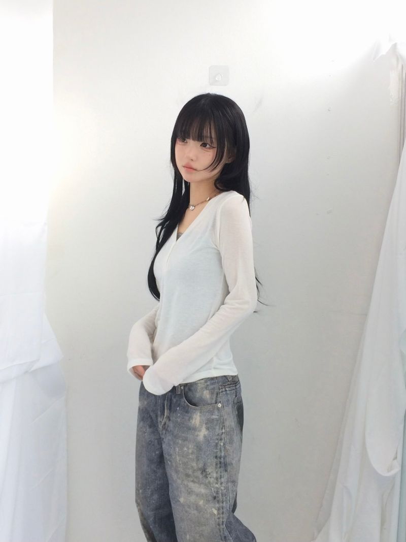 V cut light button t