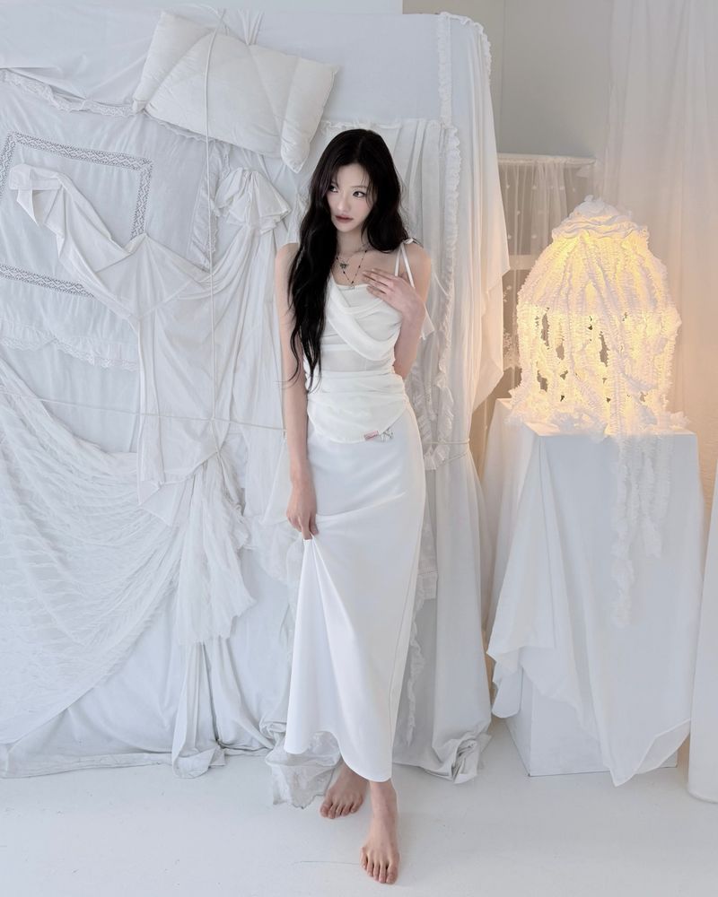 Glow Chiffon Shirred Sleeveless Blouse