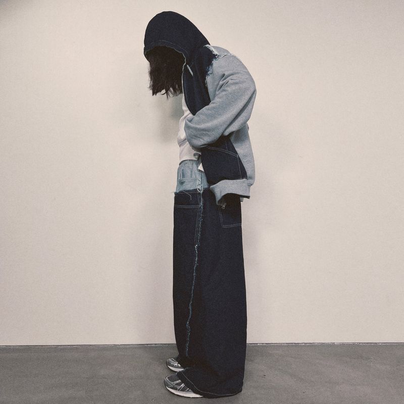 layered deconstructed zip-up hoodie_blue