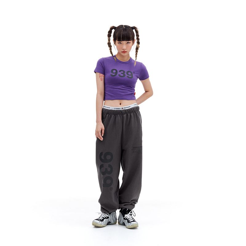 939 LOGO CROP TOP (PURPLE)