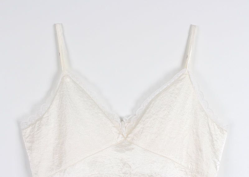 LACE SLIP SLEEVELESS TOP