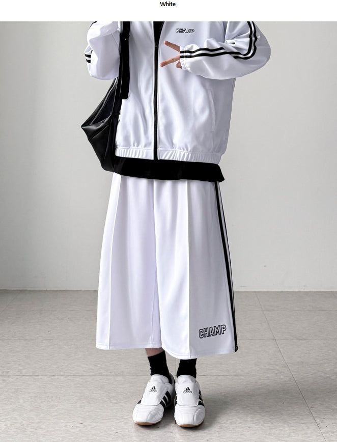 YOURNUS（ユアナス）の「Challenger Track Bermuda Shorts（Pants）」