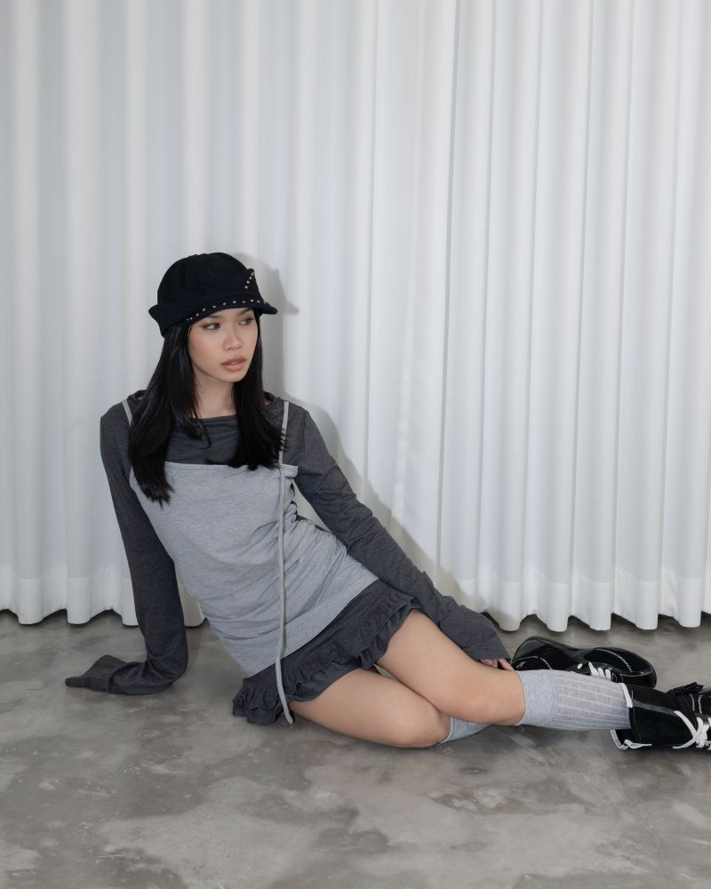 ラッフル ヘム レイヤートップ
