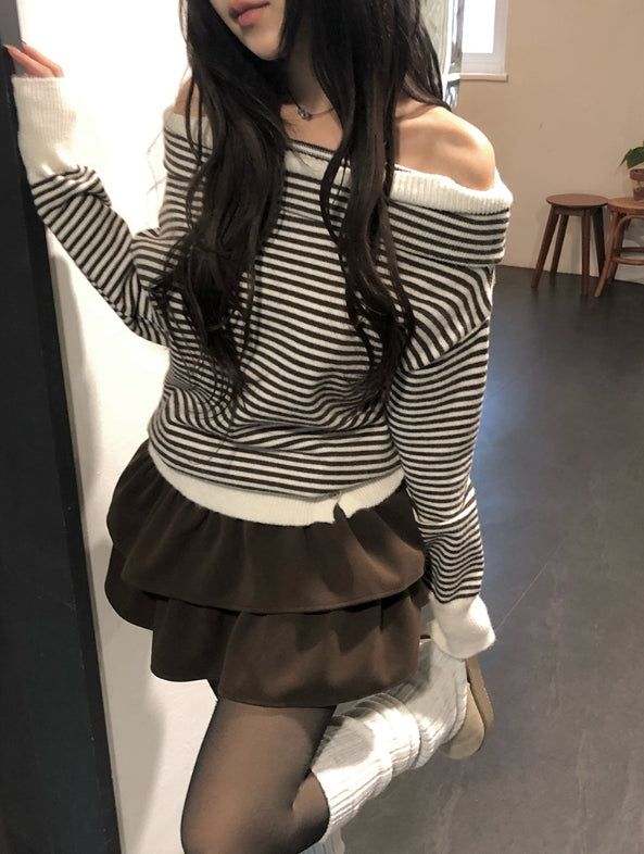 Boudin Stripe Loose Off-Shoulder Button Knit