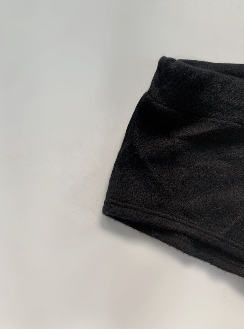 Perry Low-Rise Wool Short Pants (black)