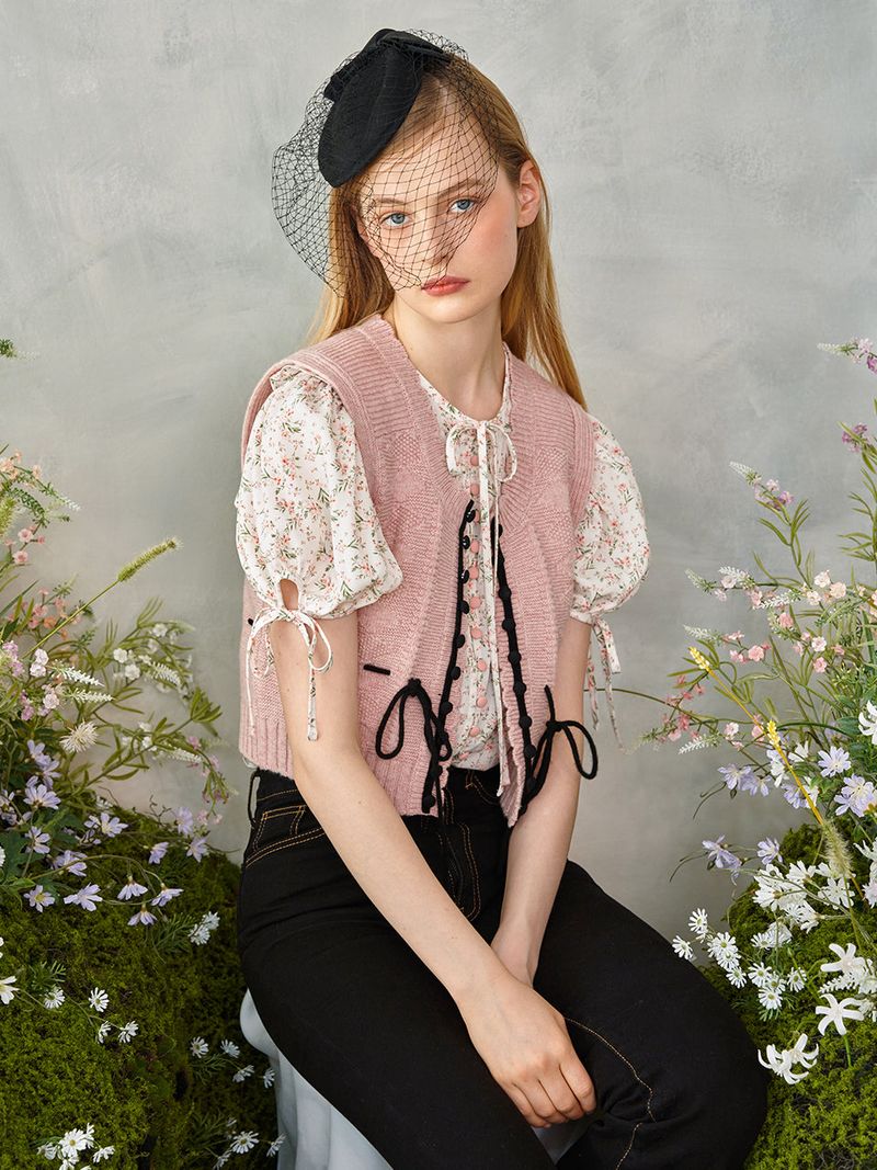 Petite Ribbon Knit Vest (Pink)