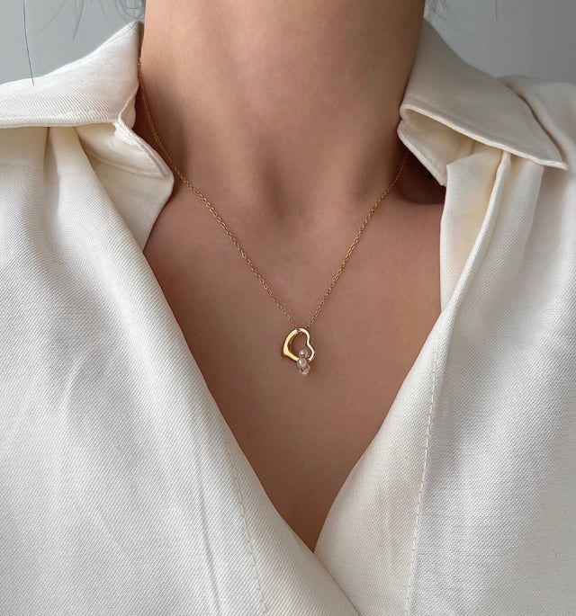 hu Heart pearl combination pure simple necklace (2 color)