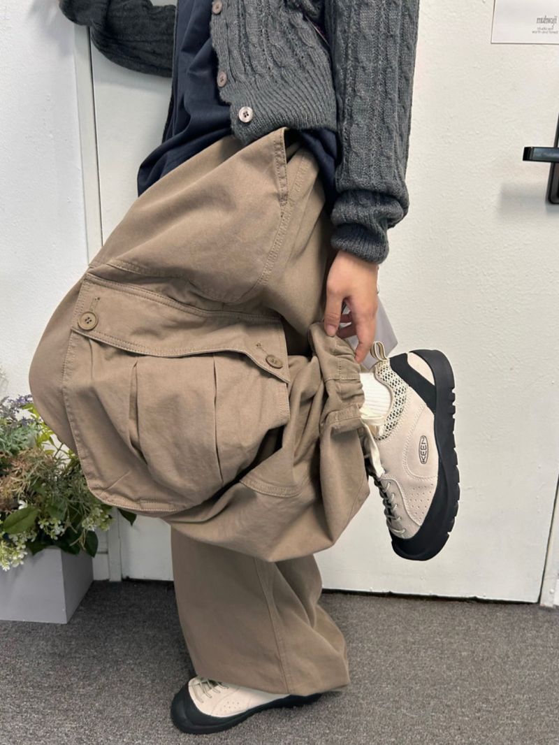 Big Mega Cargo Pants