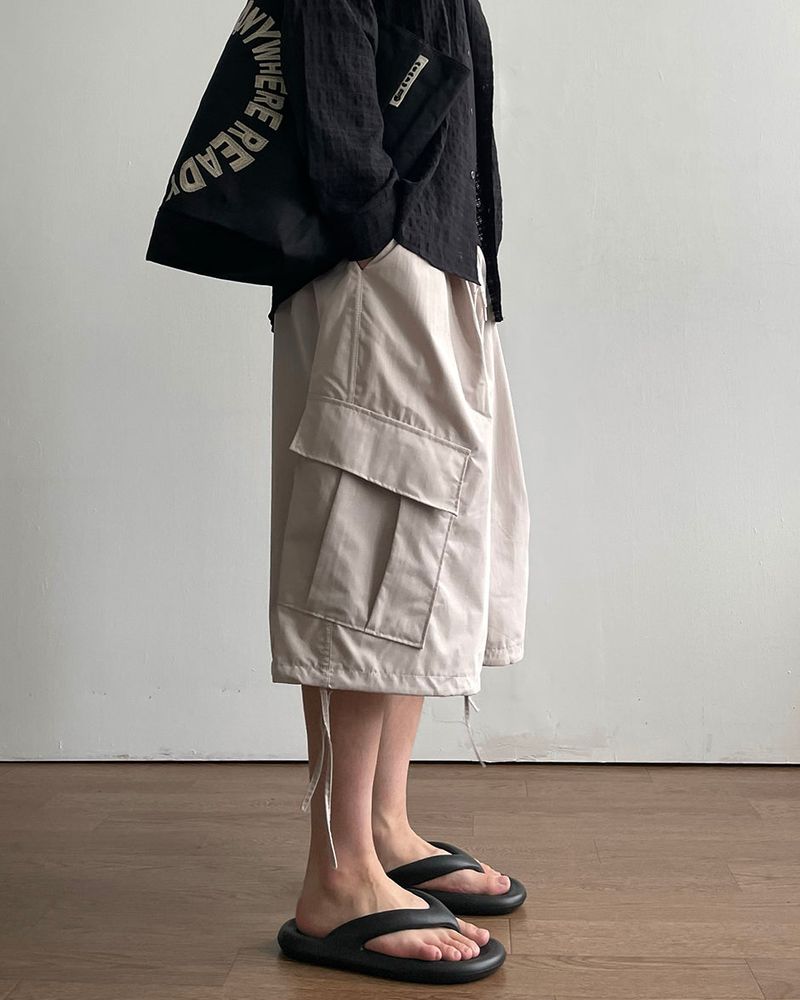 IDF（アイディーエフ）の「Bungee Cargo Bermuda Pants（Pants）」