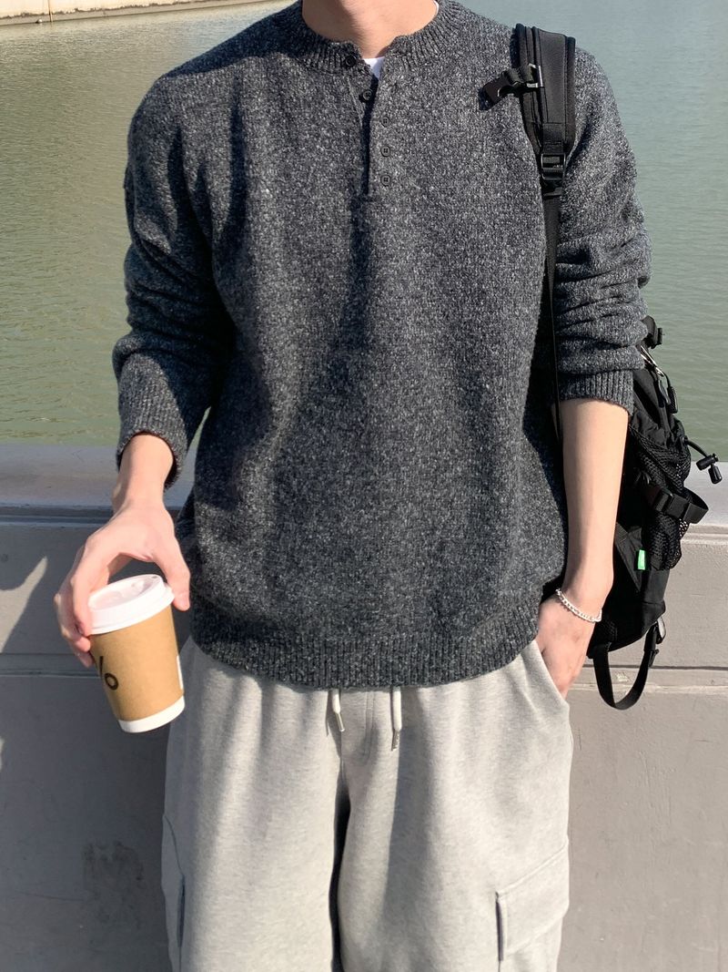 ベーシックオーバーヘンリーネックニット