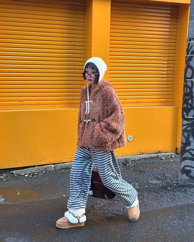 Button Stripe Jogger & Wide Pants