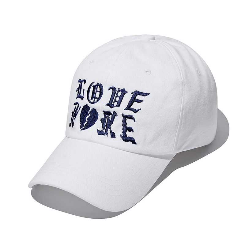 APIECEOFCAKE（ピースオブケイク）の「Love & Fake Cap_Off White（Hats）」