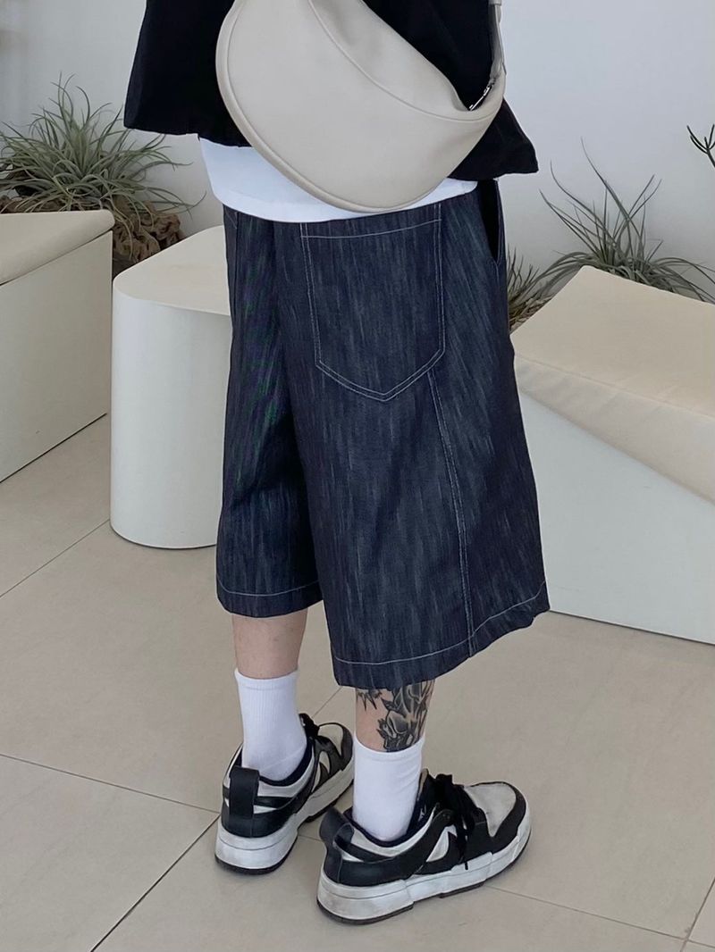 Curved Denim Half Pants