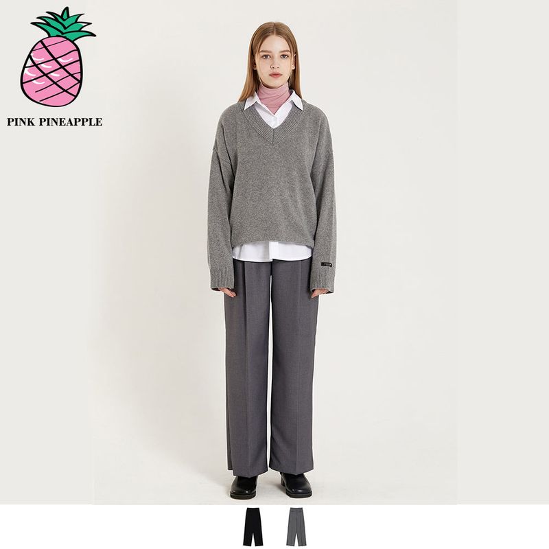 PINK PINEAPPLE（ピンクパイナップル）の「LOW TUCK SLACKS（Pants）」
