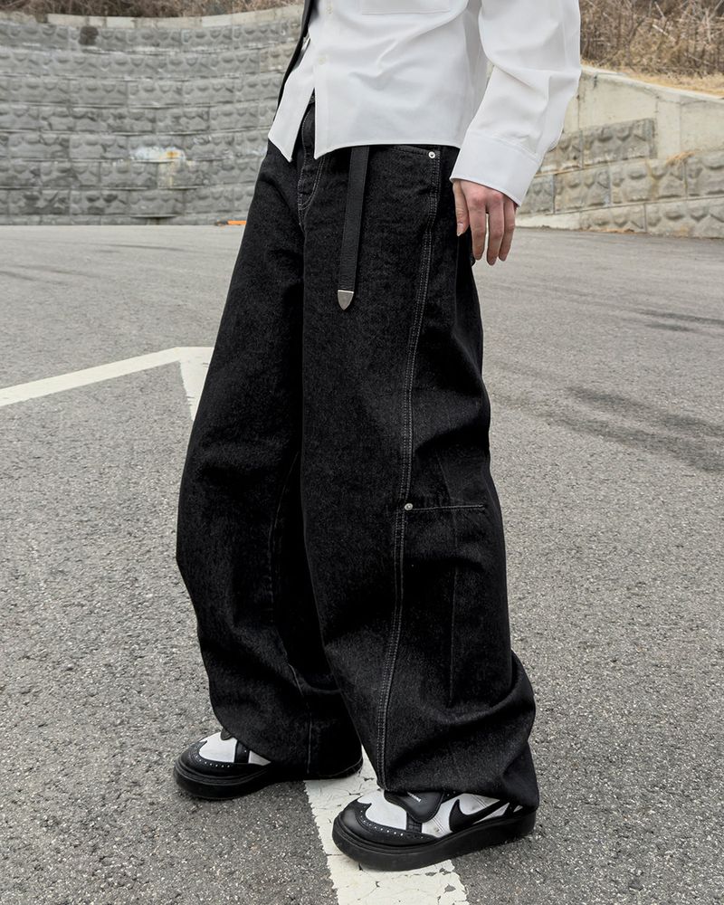Aki Pin-Dart Non-Fade Denim