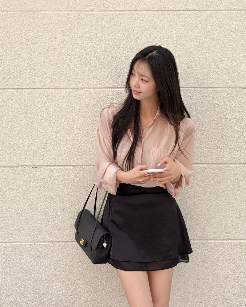 Melji satin mini skirt
