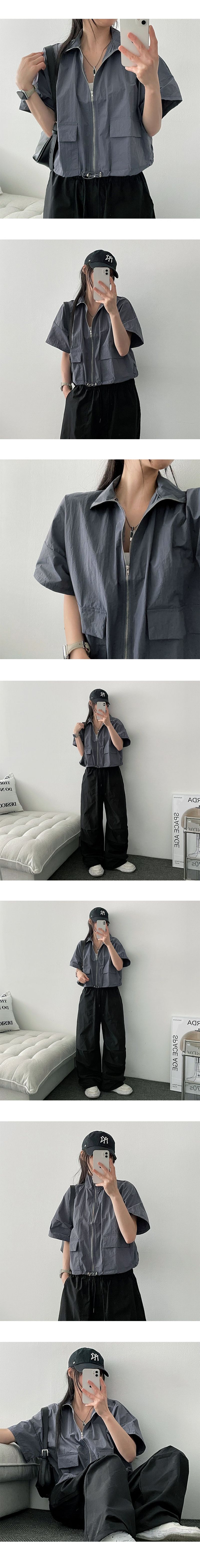 Juve High-Neck Nylon Cropped Short Sleeve Zip-Up