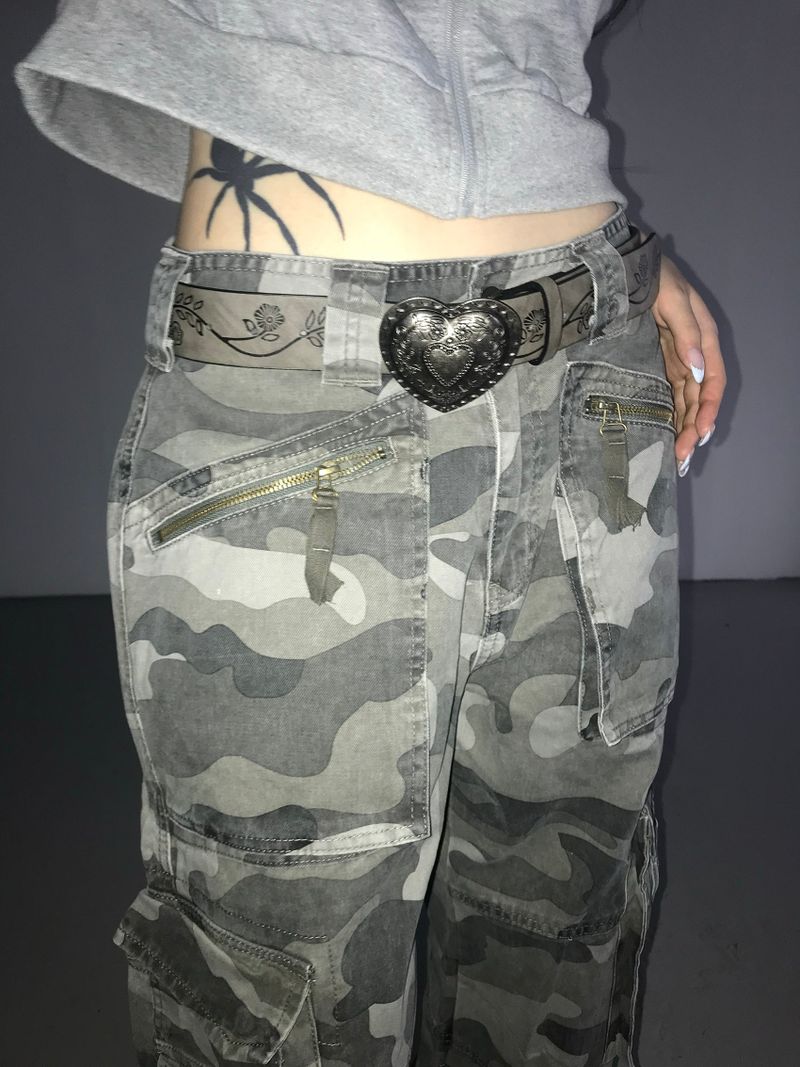antic heart belt
