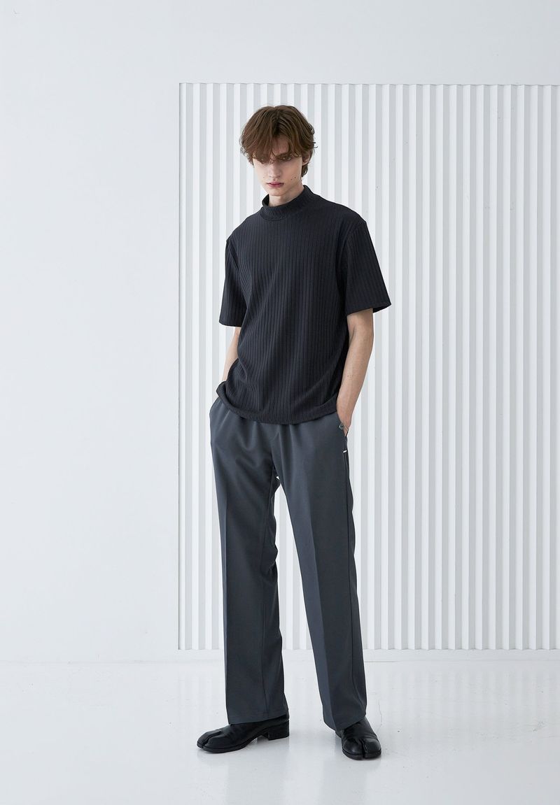 RIB MOCK NECK HALF T-SHIRT CHARCOAL
