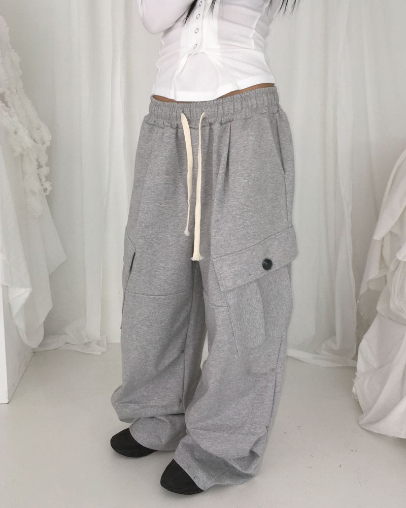 Pure rivet cargo pants
