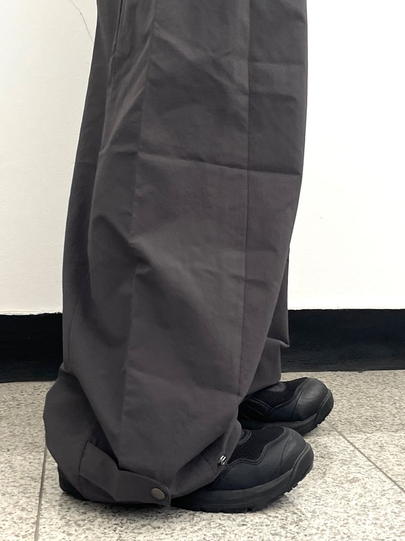 Irmi Nylon Bizo Snap Wide Pants