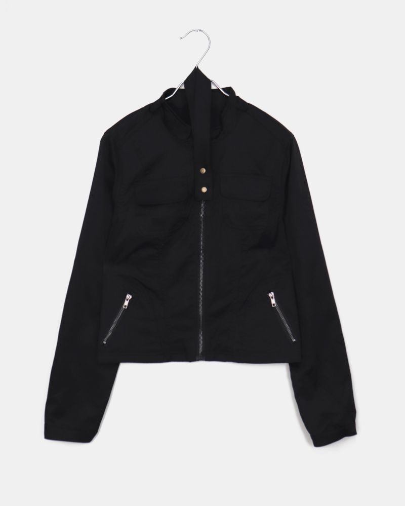 Muhee No Collar Neck Strap Two-Burton Two-Pocket Crop Jacket