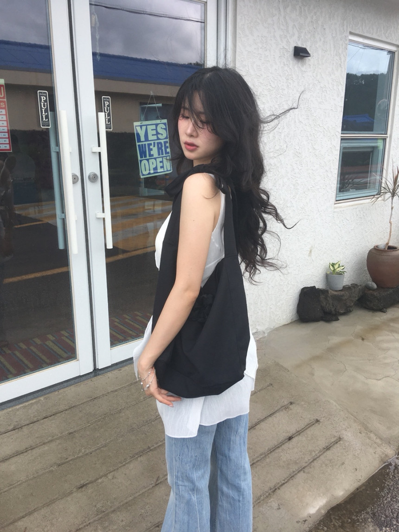 RIbbon Tied Shoulder Bag