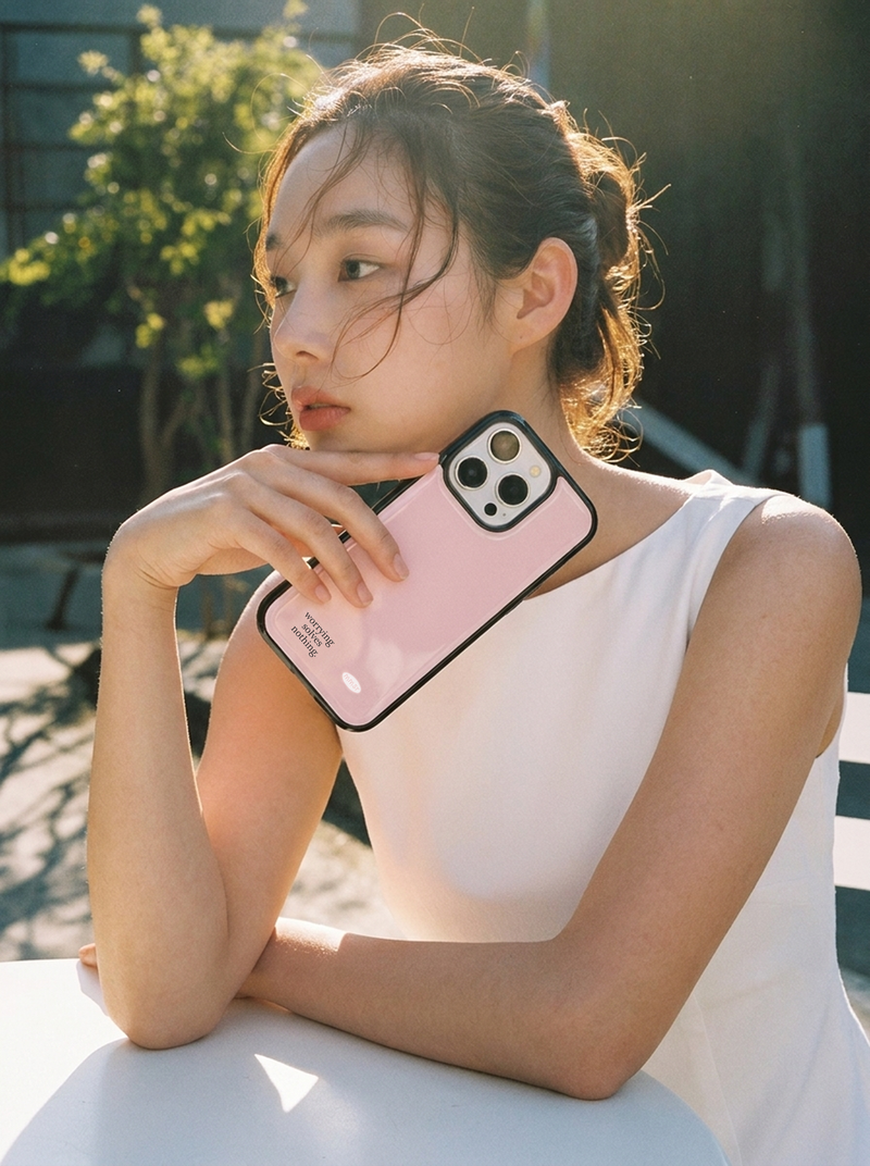 murmursroom（マーマーズルーム）の「holiday epoxy bumper case (baby pink)（Smartphone Accessories）」